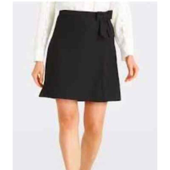 Draper James Women’s Black Mini Skirt A Line Bow Detail Side Zip size 4 - Picture 1 of 6